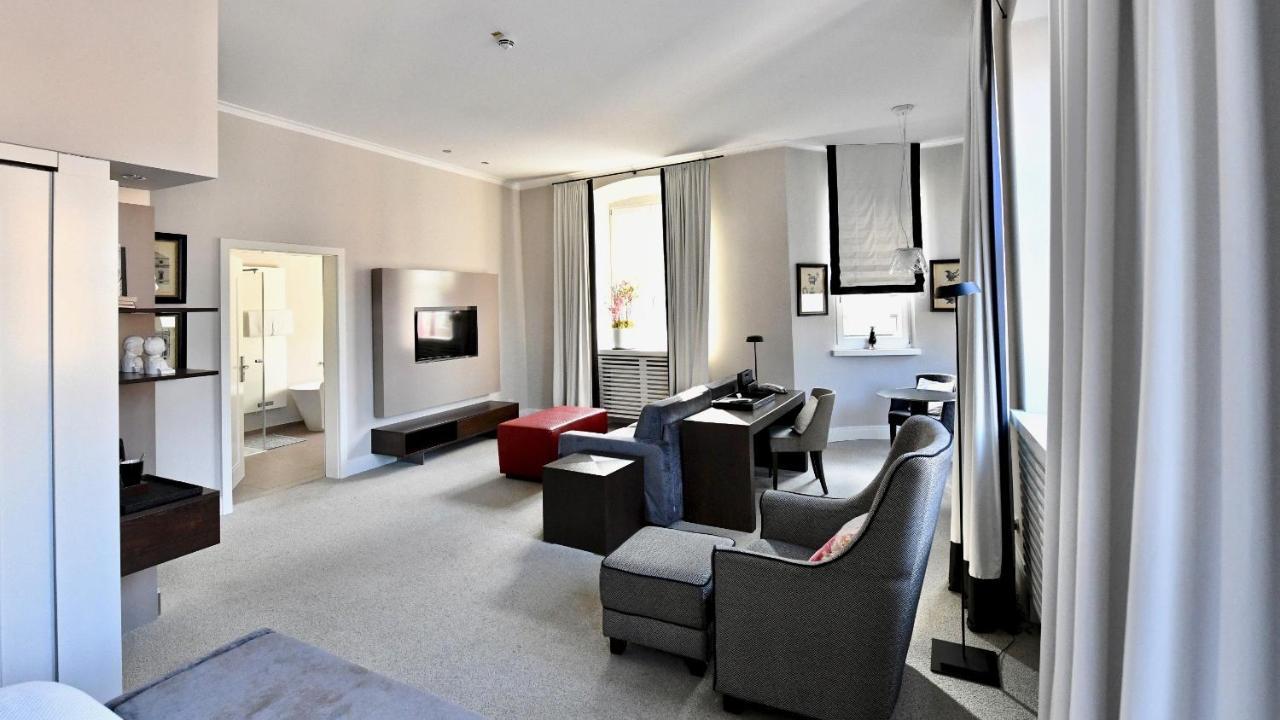 Bischofshof Am Dom Hotel 4*